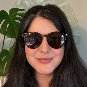 Meet Glasses Tortoiseshell Sunglasses with Dark Lenses Classic Wayfarer (10)